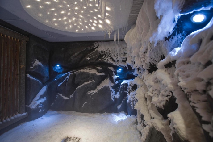 Imagen de la piscina del Hotel Solo Sokos Palace Bridge. Foto 16