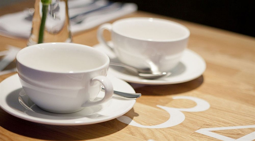 Imagen del bar/restaurante del Hotel Solo Sokos Paviljonki. Foto 4