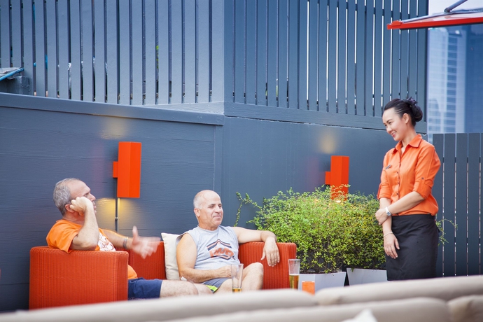 Imagen del bar/restaurante del Hotel Solo Sukhumvit 2. Foto 3