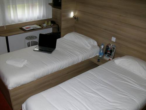 Imagen de la habitación del Hotel So'lodge Niort A83. Foto 14