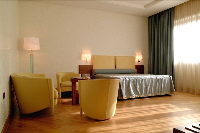 Imagen de la habitación del Hotel Solofra Palace Resorts. Foto 5