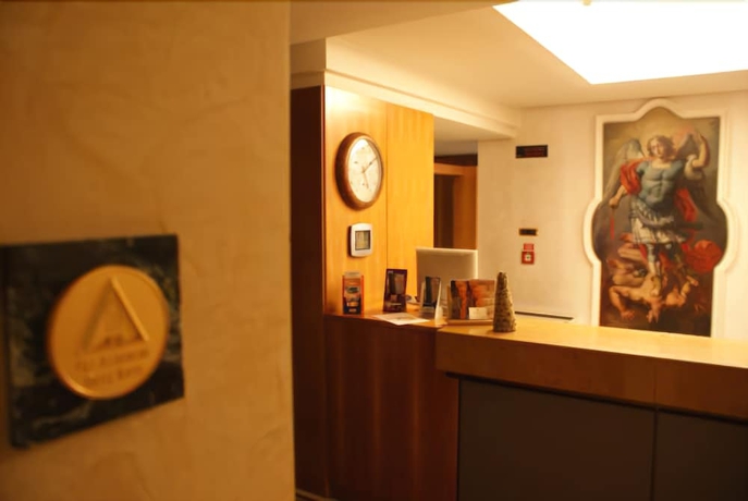 Imagen de los interiores del Hotel Solofra Palace Resorts. Foto 16