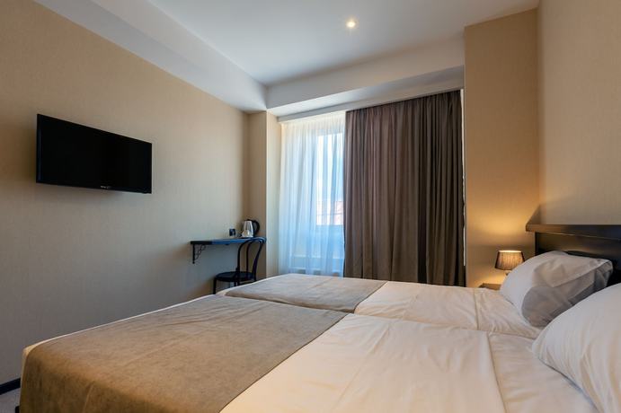 Imagen de la habitación del Hotel Solomon. Foto 10