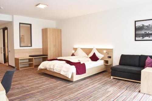 Imagen de la habitación del Hotel Soloplan City Resort. Foto 17