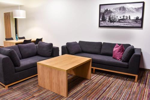 Imagen de la habitación del Hotel Soloplan City Resort. Foto 20