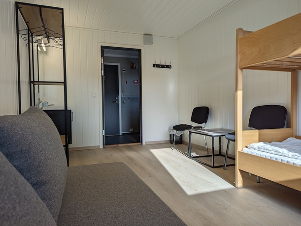 Imagen de la habitación del Hotel Solstrand Camping. Foto 6