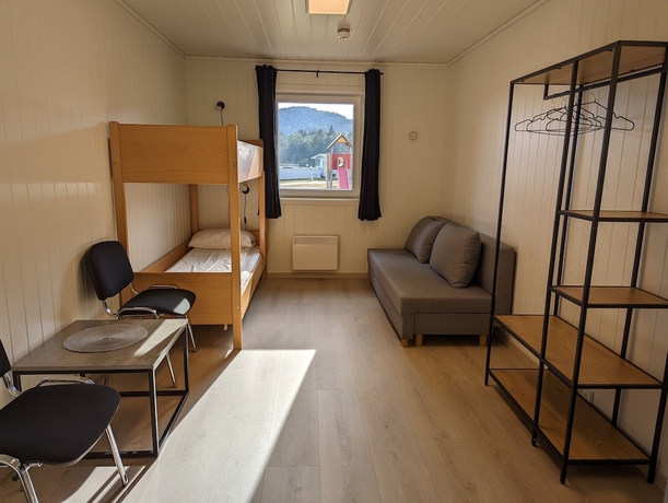 Imagen de la habitación del Hotel Solstrand Camping. Foto 7