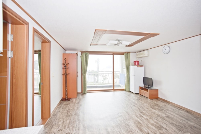 Imagen de la habitación del Hotel Solsum House. Foto 7