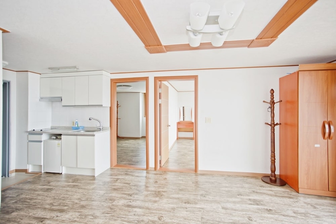 Imagen de la habitación del Hotel Solsum House. Foto 17