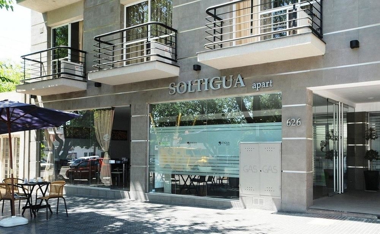 Imagen de los exteriores del Hotel Soltigua Apart Mendoza. Foto 11