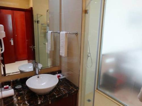 Imagen de la habitación del Hotel Soluxe Niamey. Foto 6