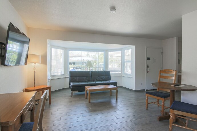 Imagen de la habitación del Hotel Solvang Inn and Cottages. Foto 18