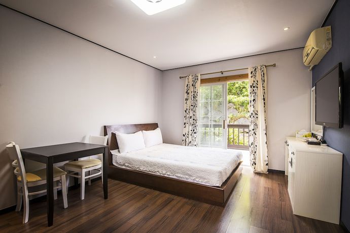 Imagen de la habitación del Hotel Solveige Pension. Foto 2