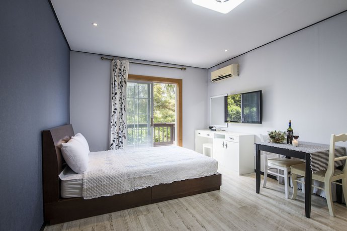 Imagen de la habitación del Hotel Solveige Pension. Foto 5