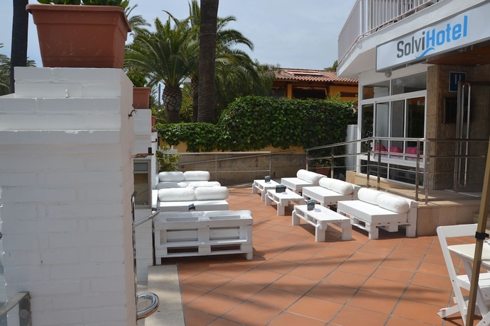 Imagen del bar/restaurante del Hotel Solvi - Adults Only. Foto 2
