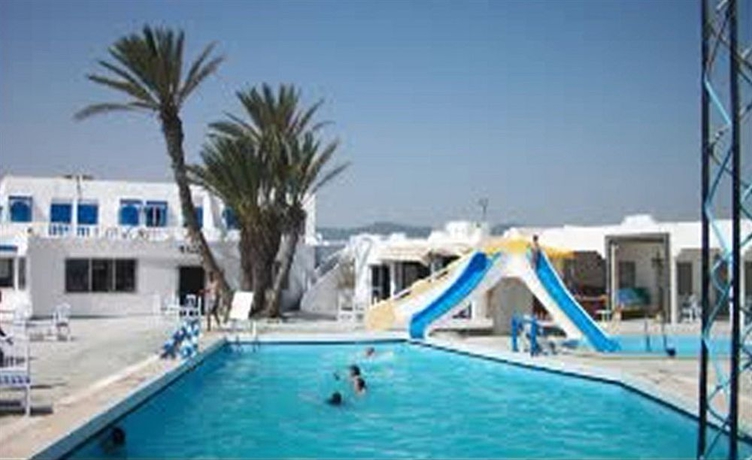 Imagen de la piscina del Hotel Solymar Beach. Foto 9