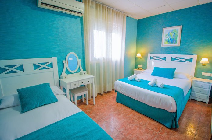 Imagen de la habitación del Hotel Solymar, Málaga. Foto 10