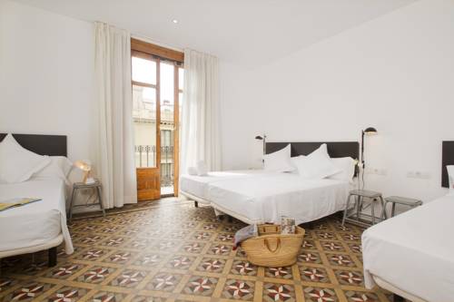 Imagen de la habitación del Hotel Som Nit Triomf. Foto 10