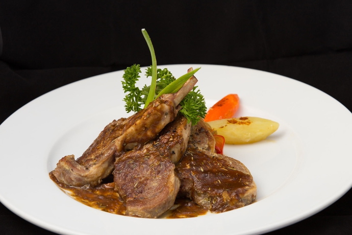 Imagen del bar/restaurante del Hotel Somadevi Angkor Resort and Spa. Foto 6