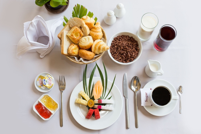 Imagen del bar/restaurante del Hotel Somadevi Angkor Resort and Spa. Foto 7