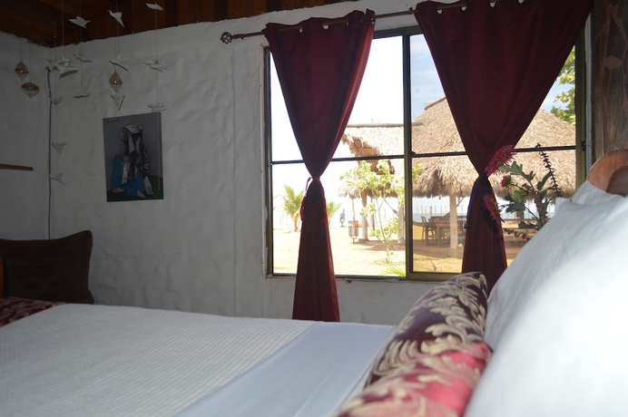 Imagen de la habitación del Hotel Somar Surf Camp and Lodge. Foto 8