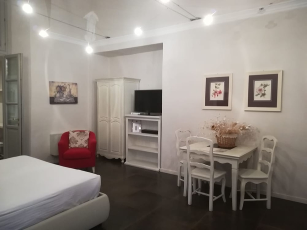 Imagen de la habitación del Hotel Somaschi. Foto 8