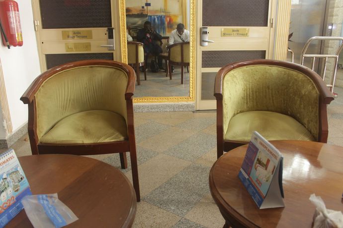 Imagen de los interiores del Hotel Somatel. Foto 20