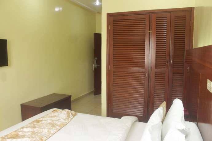 Imagen de la habitación del Hotel Somatel. Foto 17