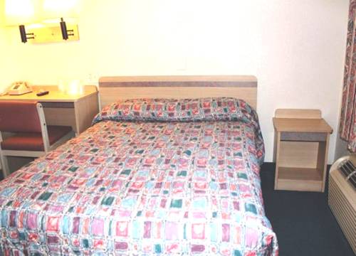 Imagen de la habitación del Hotel Somatel Nashville Airport. Foto 10