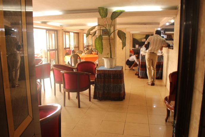 Imagen general del Hotel Somatel Yaoundé. Foto 1