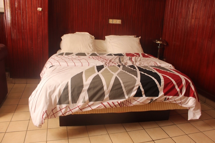 Imagen de la habitación del Hotel Somatel Yaound&eacute;. Foto 10