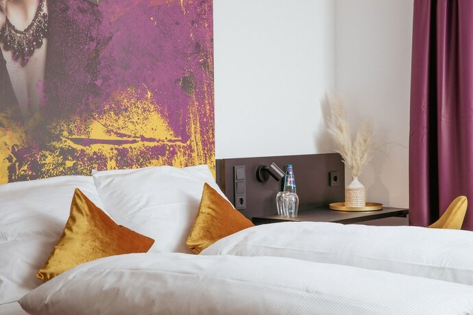 Imagen de la habitación del Hotel Sombea. Foto 7