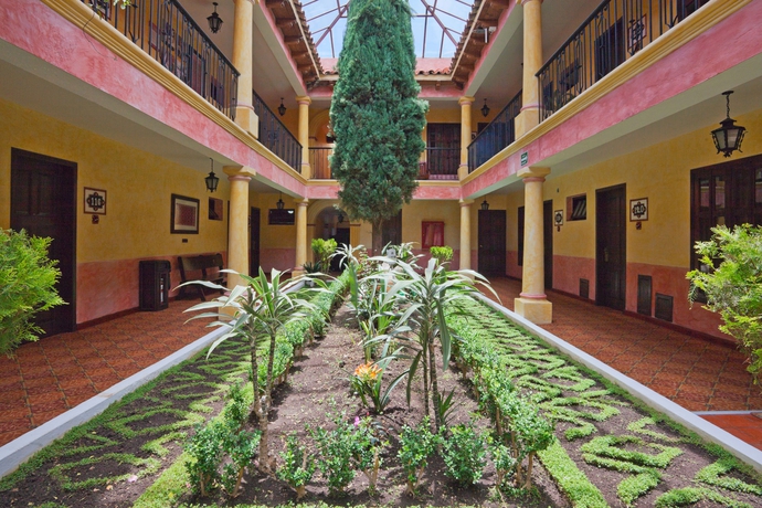 Imagen de los interiores del Hotel Sombra Del Agua. Foto 16