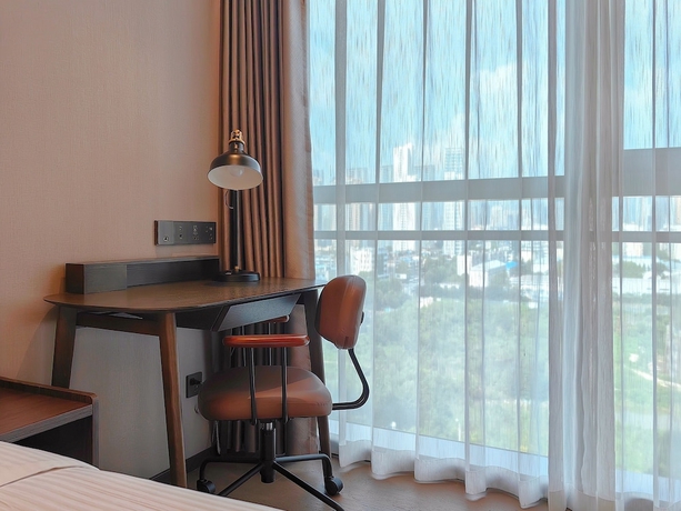 Imagen de la habitación del Hotel Somerset Future Center Wuhan. Foto 9