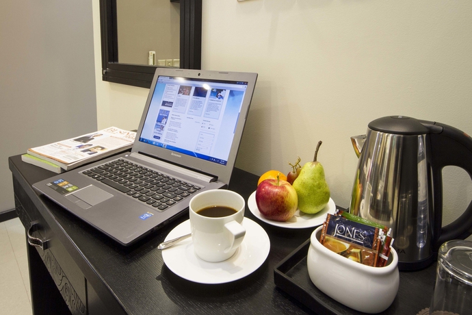 Imagen de la habitación del Hotel Somerset Inn. Foto 15