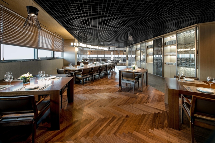 Imagen del bar/restaurante del Hotel Somerset Jeju Shinhwa World. Foto 3