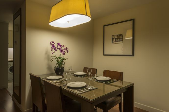 Imagen de la habitación del Hotel Somerset Liang Court. Foto 19