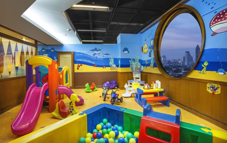Imagen de los interiores del Hotel Somerset Olympic Tower Tianjin. Foto 15