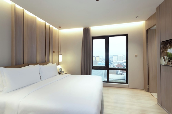 Imagen de la habitación del Hotel Somerset Queen City Semarang. Foto 12