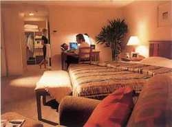 Imagen de la habitación del Hotel Somerset Salcedo. Foto 2