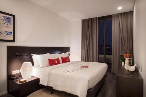 Imagen de la habitación del Hotel Somerset West Point Hanoi. Foto 7