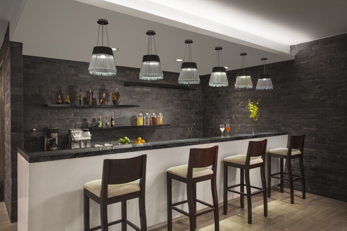 Imagen del bar/restaurante del Hotel Somerset Xu Hui. Foto 3