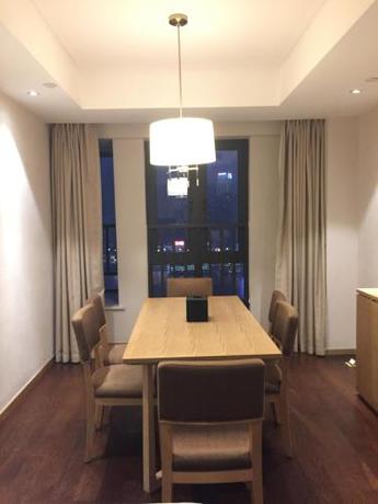 Imagen de la habitación del Hotel Somerset Yangtze River Chongqing. Foto 9