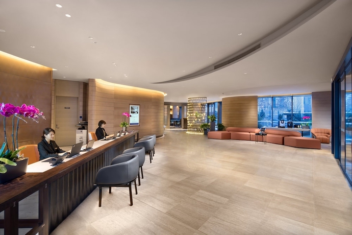 Imagen de los interiores del Hotel Somerset Zhongmao Changchun. Foto 19