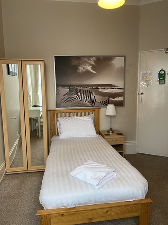 Imagen de la habitación del Hotel Somerton Lodge. Foto 7