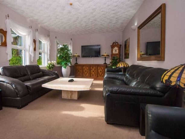 Imagen de los interiores del Hotel Somerton Lodge. Foto 19