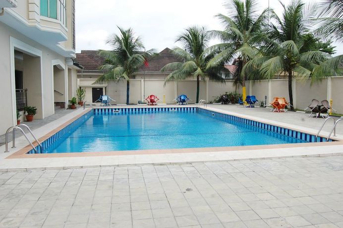 Imagen de la piscina del Hotel Somitel And Resort. Foto 16