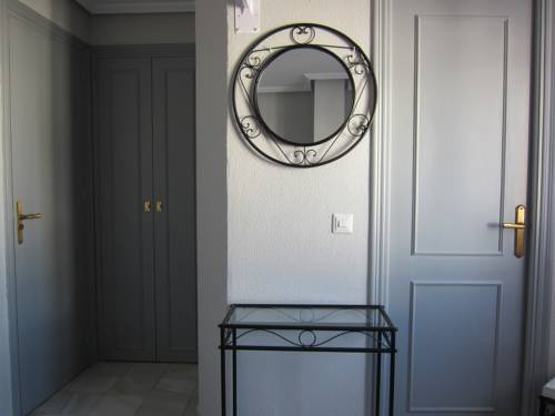 Imagen de la habitación del Hotel Somma. Foto 8