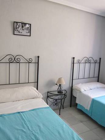 Imagen de la habitación del Hotel Somma. Foto 13