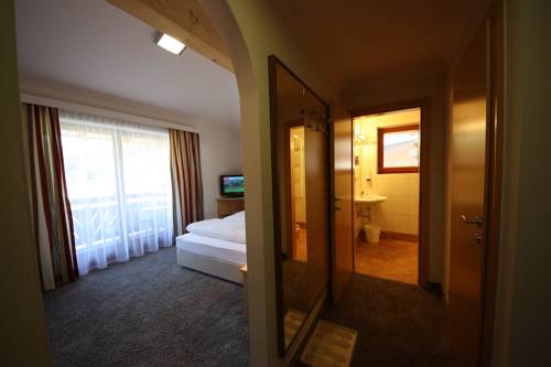 Imagen de la habitación del Hotel Sommerer. Foto 15